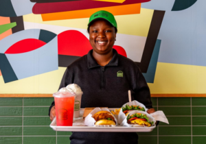 Shake Shack Q1 Revenue Up 14%, Appoints New CFO